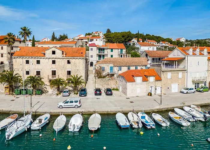 Trebotic Milna (Brac)